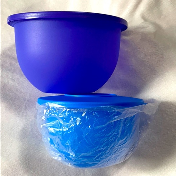 Tupperware containers
